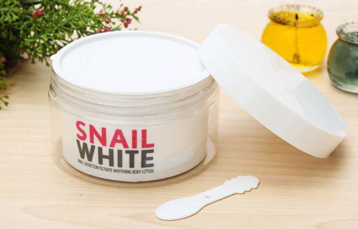 kem-duong-trang-da-tri-mun-snail-white-250ml-3591