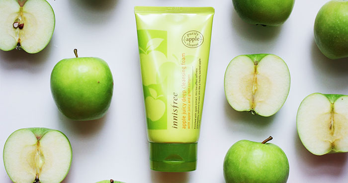 innisfree-sua-rua-mat-chiet-xuat-tao-xanh-han-quoc-3571