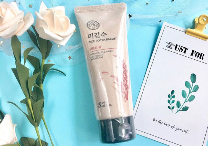 rice-water-bright-cleansing-foam-the-face-shop-sua-rua-mat-gao-3526