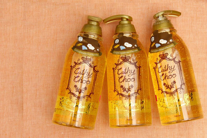 sua-tam-trang-da-cathy-choo-750ml-2389