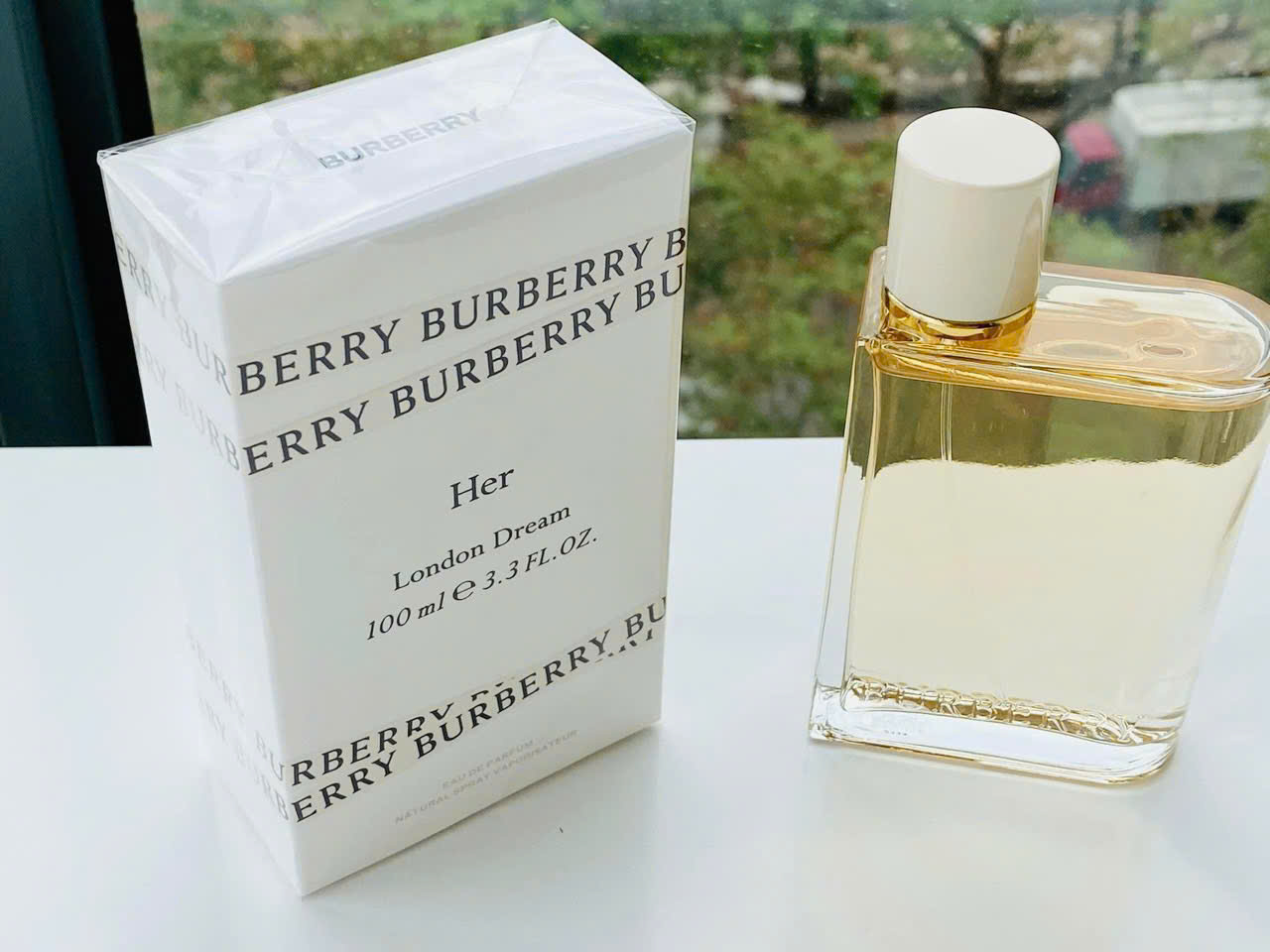 BURBERRY HER LONDON DREAM