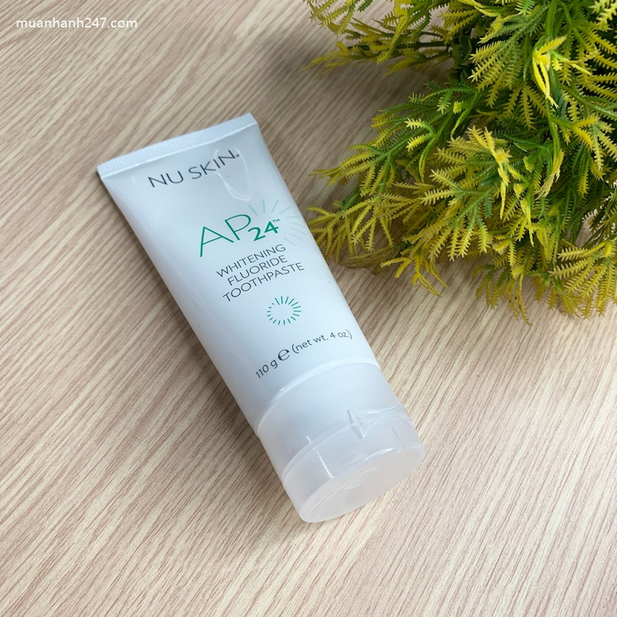 Kem Đánh Răng AP24 Whitening Fluoride Toothpaste