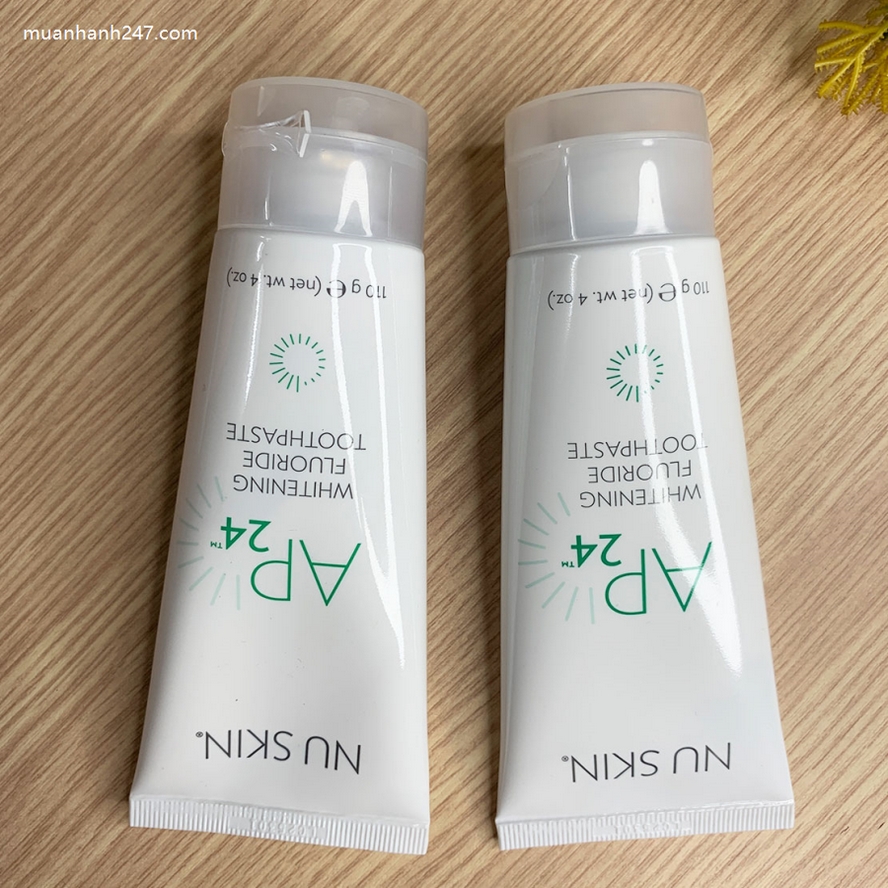 Kem Đánh Răng AP24 Whitening Fluoride Toothpaste