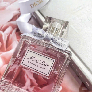 miss-dior-blooming-bouquet-edt